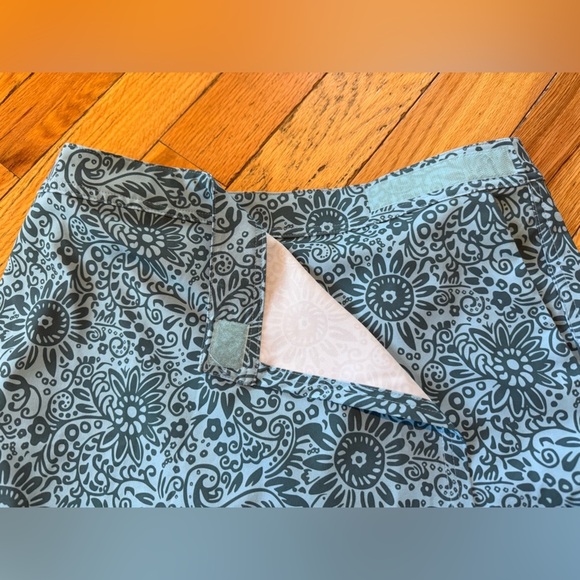 Rip Skirt Hawaii Blue Floral Hook & Loop Wrap Skirt Pockets Women’s Size M - Picture 5 of 10